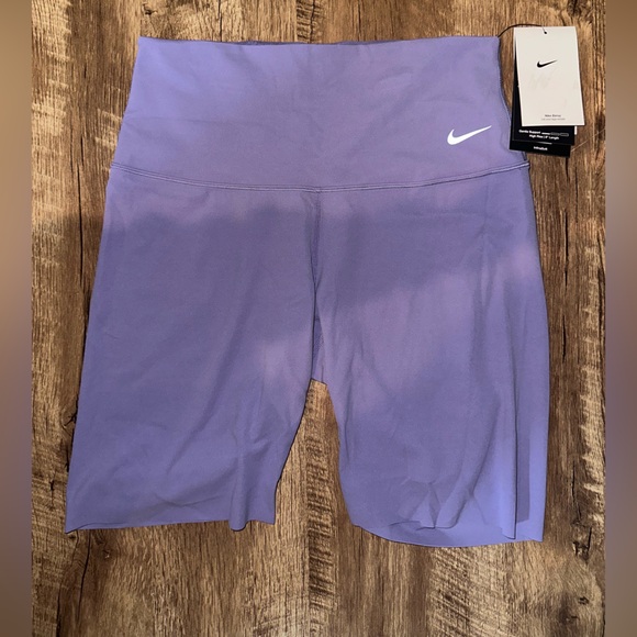 Nike Pants - Nike Zenvy Women's Gentle-Support High-Waisted 8" Biker Shorts